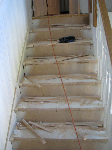 Red oak staircase remodel - before